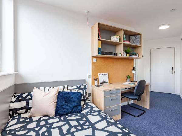 Coventry student accommodation cultural integration tips,Coventry student housing near campus prices