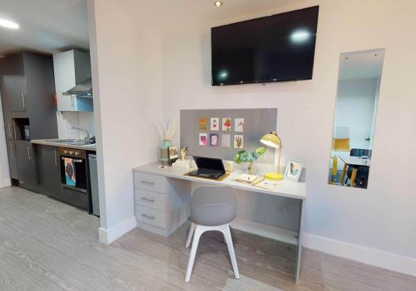 Student studio apartments in London,London student accommodation monthly rent