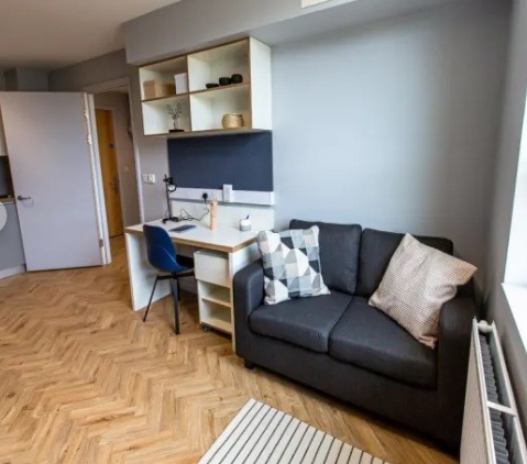 London student accommodation near top universities,London student halls rent prices