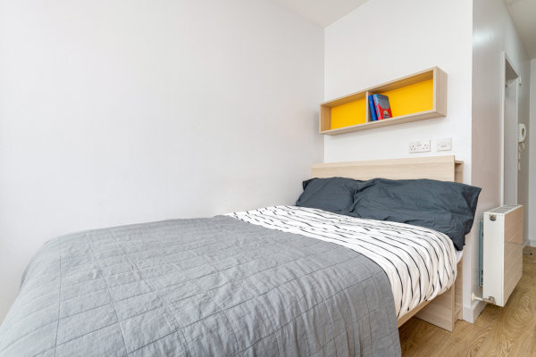 Maintenance requests for London student flats,Student accommodation promotions London