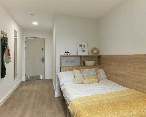 Student studio apartments in LosAngeles,Safe neighborhoods in LosAngeles for students.