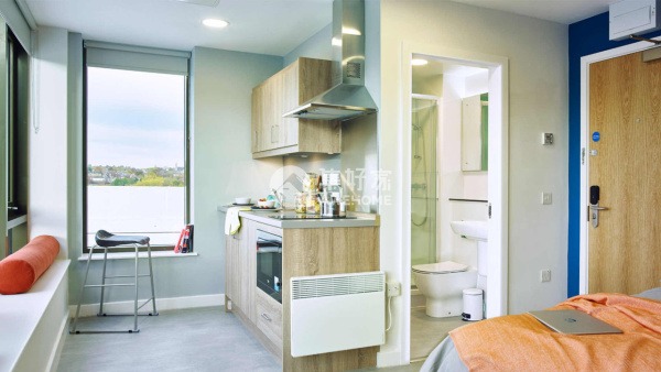 Benefits of living in Plymouth student halls,Student accommodation promotions Plymouth