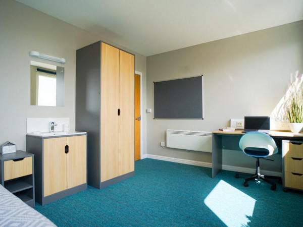 Stoke student apartment deposit refund tips,Student studio apartments in Stoke prices