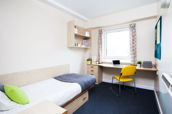 Norwich student accommodation cultural integration tips,Is there a washing machine in Norwich student flats?