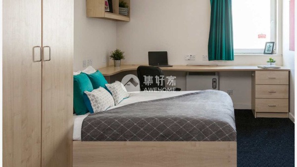 Manchester student accommodation cultural integration tips,Price range for student penthouses in Manchester