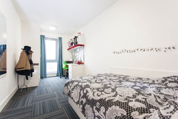 Recommendations for London student housing agencies,Best areas for cheap student living in London