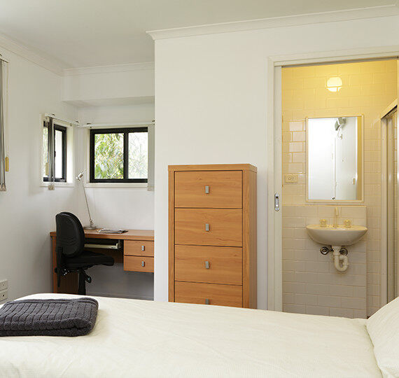 Brisbane student accommodations with gyms or fitness centers,Brisbane student housing near campus prices