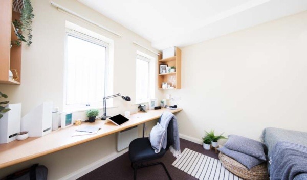 Finding roommates for Wollongong student flats,Price comparison for student flats in Wollongong