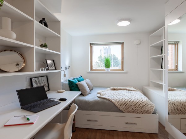 Renewing or ending a student housing lease in Ipswich,Ipswich student halls rent prices