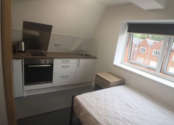 Best time of year to look for student housing in Bradford,Best deals for student accommodation in Bradford