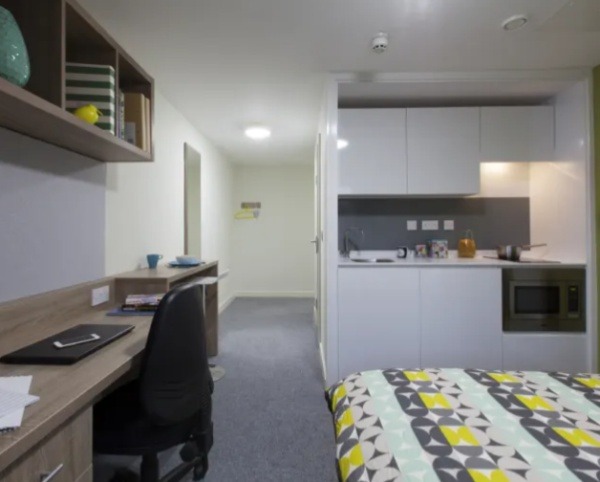 Dublin student accommodation safety features,Are there security guards in Dublin student accommodations?