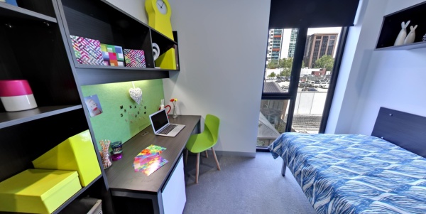 Benefits of living in a Singapore student community,Cheap student living in Singapore city