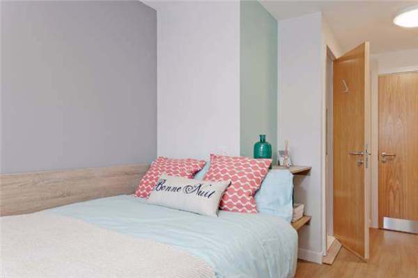 London student apartment deposit refund tips,Economical student apartments in London