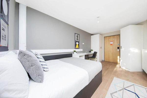 How to rent an apartment in Reading for students,Student accommodation promotions Reading