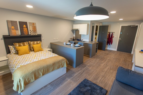 Renewing or ending a student housing lease in Manchester,Best value student flats in Manchester