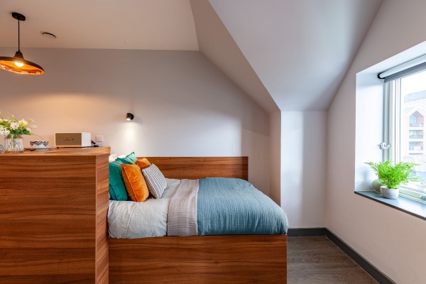 Advantages of en-suite rooms in Oxford student housing,Shared student flat monthly costs Oxford