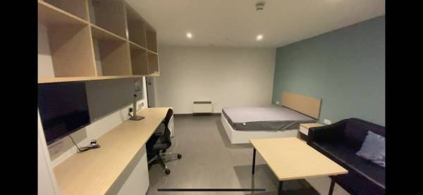 Renewing or ending a student housing lease in Singapore,Cheap student en-suite rooms in Singapore