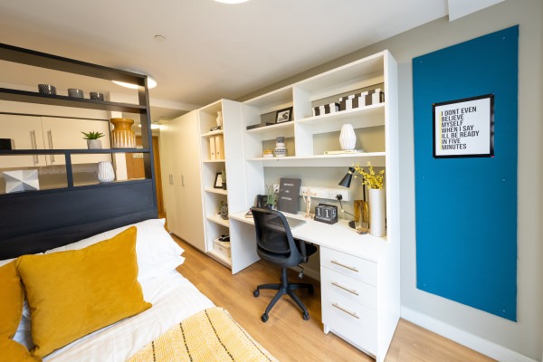 Student studio apartments in Leeds,Are pets allowed in Leeds student apartments?