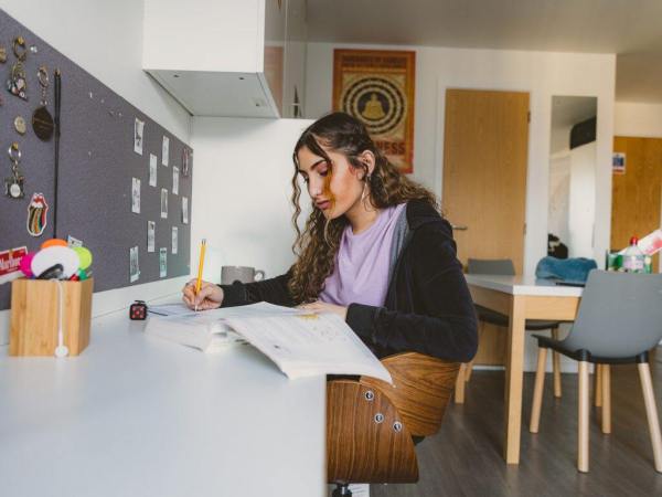 Adelaide student accommodation contracts explained,Budget-friendly student hostels in Adelaide