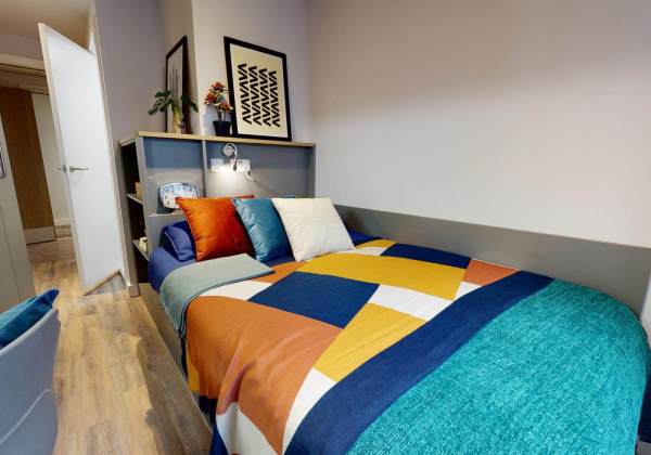 Finding roommates for Sheffield student flats,Student shared apartments Sheffield pricing