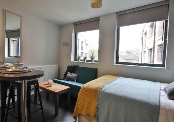 Cambridge-uk student accommodation safety features,Student studio apartments in Cambridge-uk prices