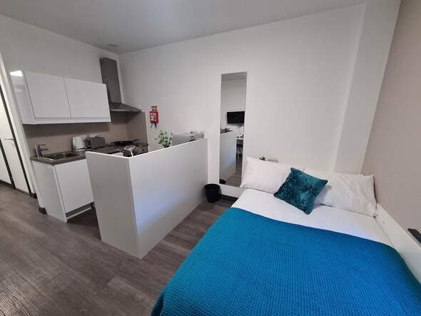 Liverpool student housing guide,Cost of student accommodation near Liverpool tube stations