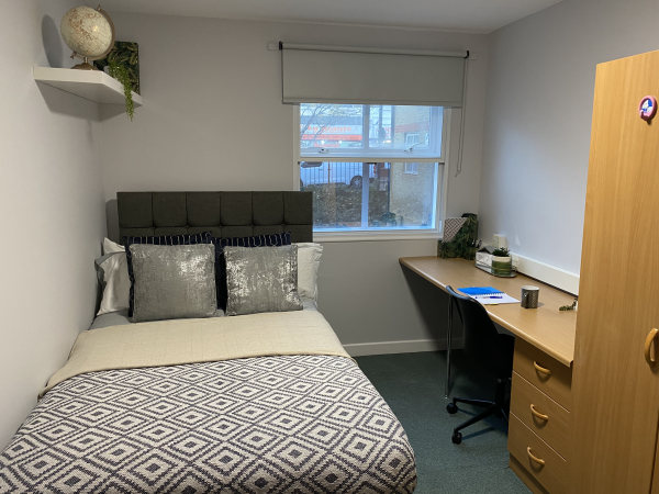 Manchester student accommodation safety features,Manchester student accommodations near public transport.