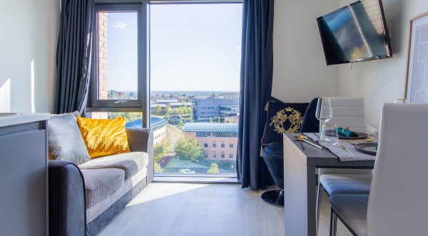 Pros and cons of Newport student residence halls,Student housing offers in Newport