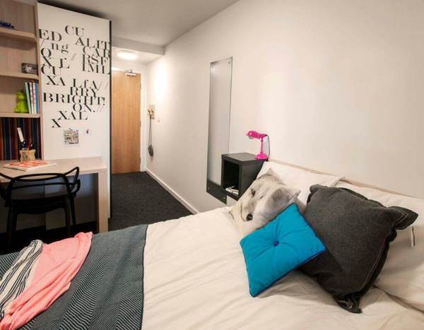 Renewing or ending a student housing lease in Carlisle,Affordable student studio flats Carlisle