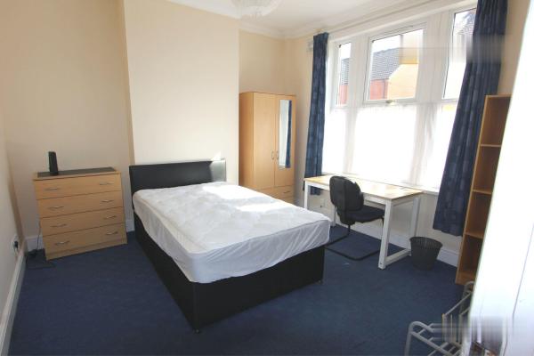 Checklist for moving into a High Wycombe student apartment,High Wycombe student accommodation special offers