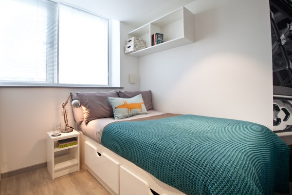 Safe areas in Egham for international students to live,Egham student housing early bird discounts