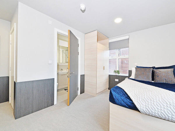 Furnished vs unfurnished student apartments in Nottingham,Are Nottingham student rooms soundproof?