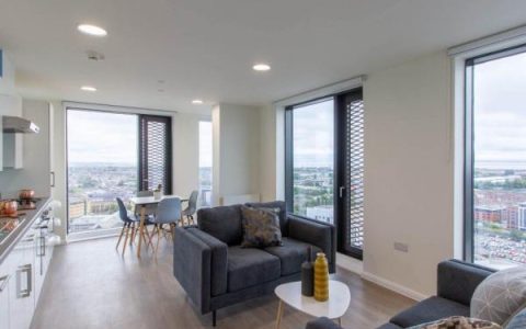 Vancouver student apartment deposit refund tips,Pricing for student flats in central Vancouver