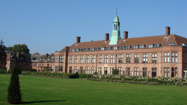 英国利物浦国际学院学生公寓注意事项