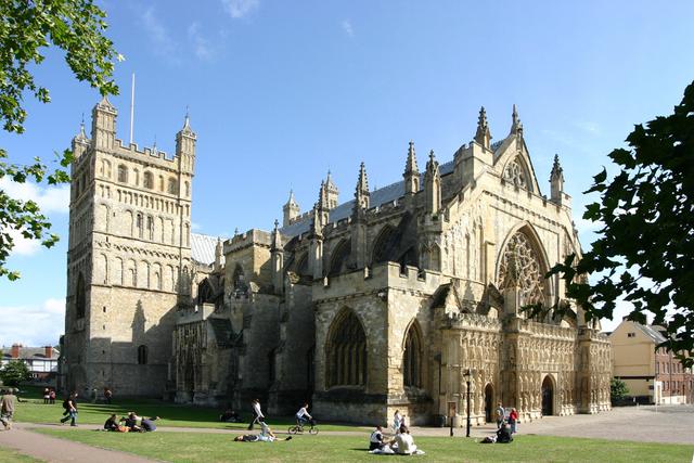 The Ultimate Guide to International Student Accommodation in Exeter, UK