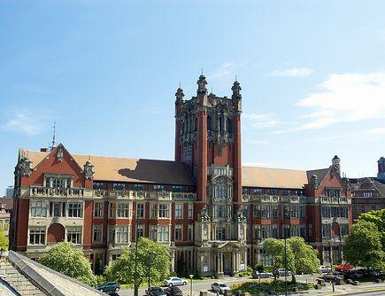 莱斯特大学住宿多少钱一周