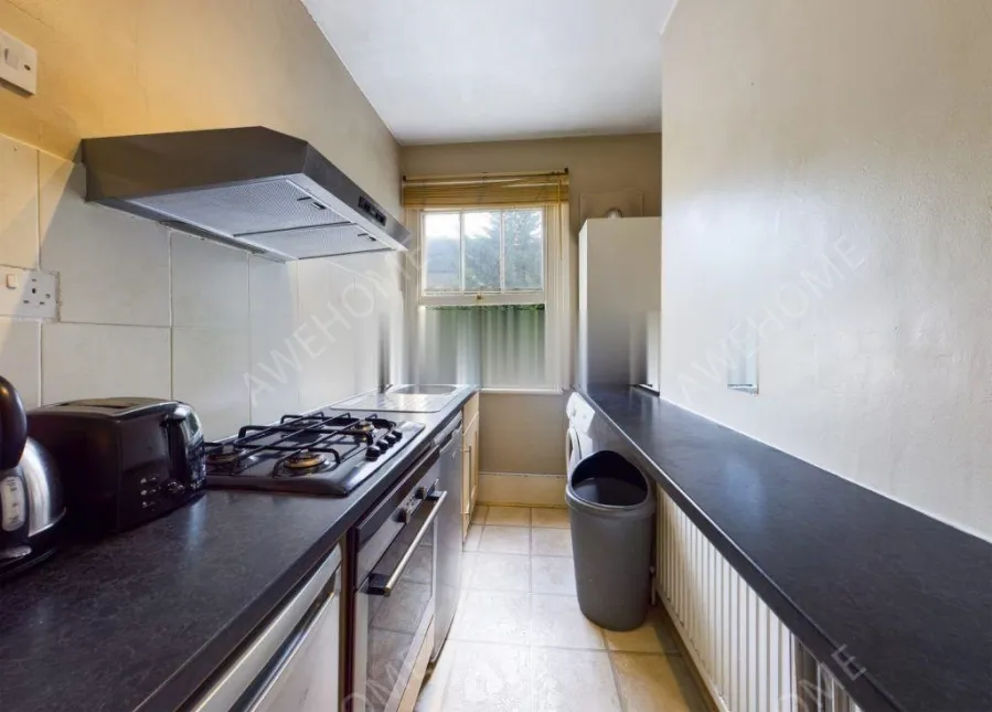 伦敦租房Macfarlane Road,2 bed flat