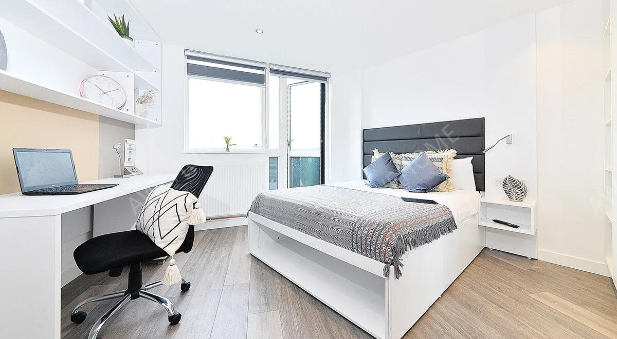 Nottingham RentalsMiura
