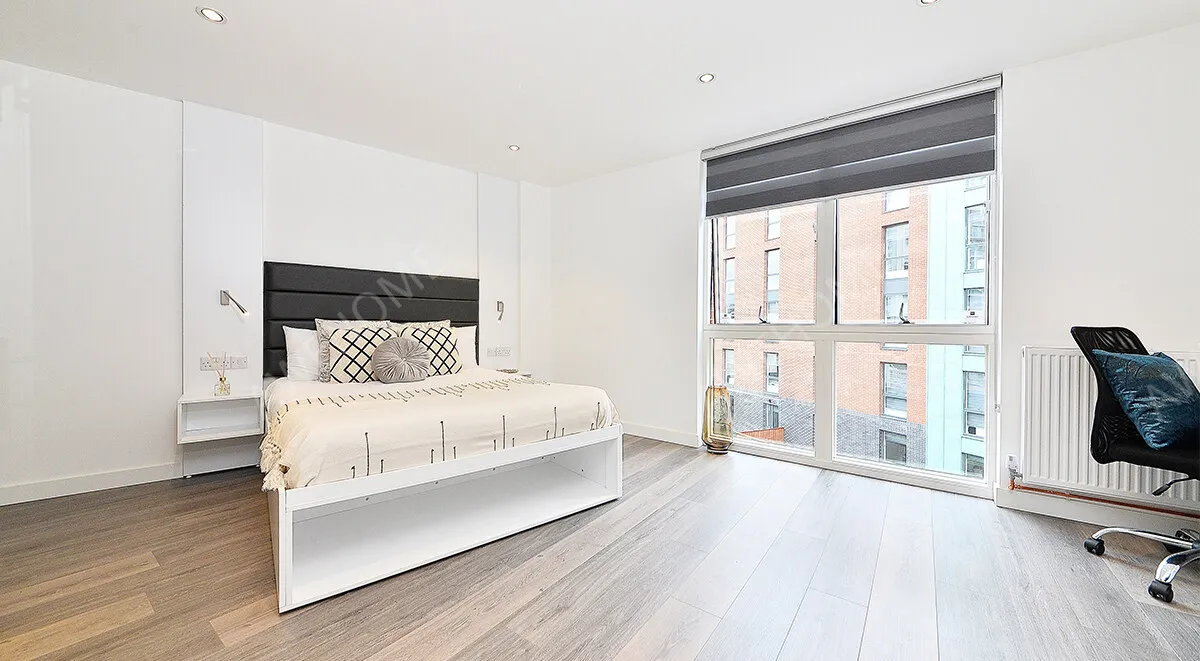 Nottingham RentalsMiura