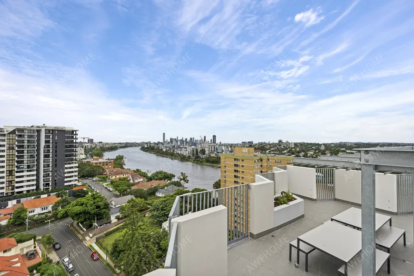 Brisbane RentalsScape St Lucia