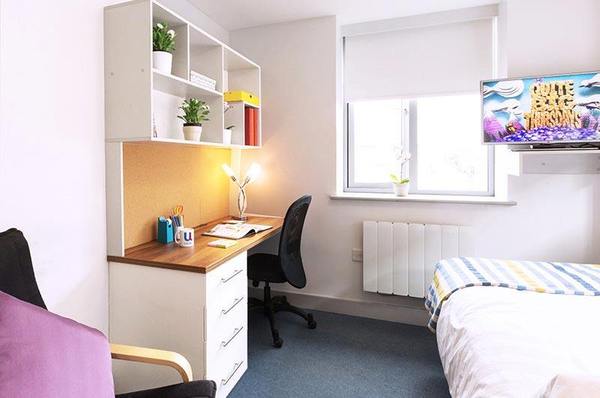 Bolton student apartment deposit refund tips,Affordable student studio flats Bolton