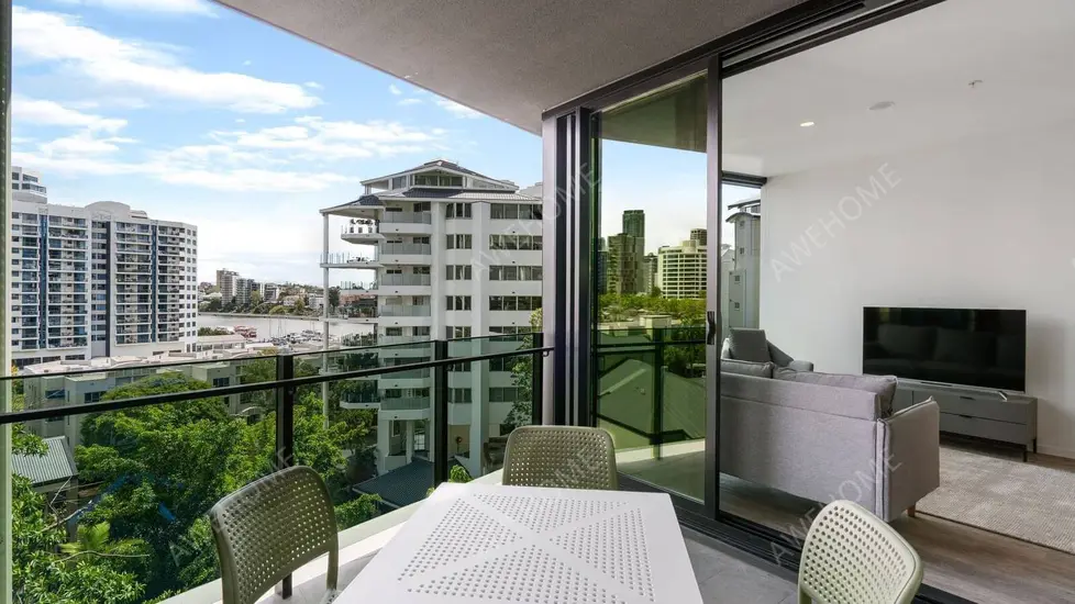 Brisbane RentalsRealm Kangaroo Point