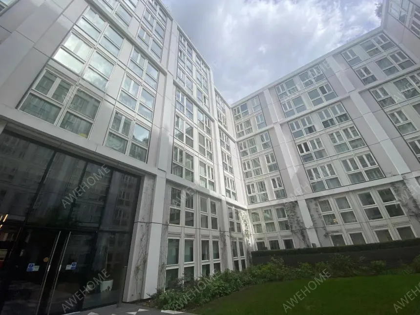 London RentalsLincoln Square(Lodha)