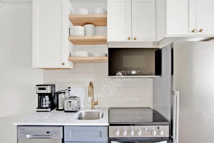 Boston RentalsPelham Hall 478