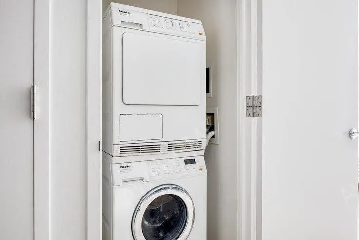 波士顿租房One Back Bay 135 Clarendon St 458