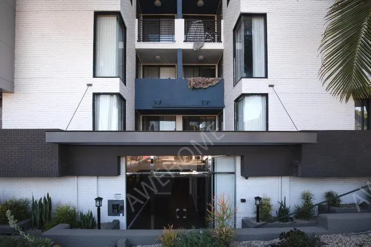 LosAngeles Rentals1223 Federal Ave 125