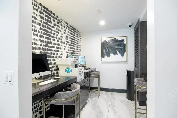 芝加哥租房One East Delaware 799