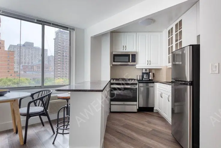 NewYork Rentals500 2nd Ave 1271