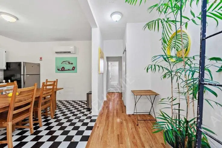 纽约租房Starr Street 423450P