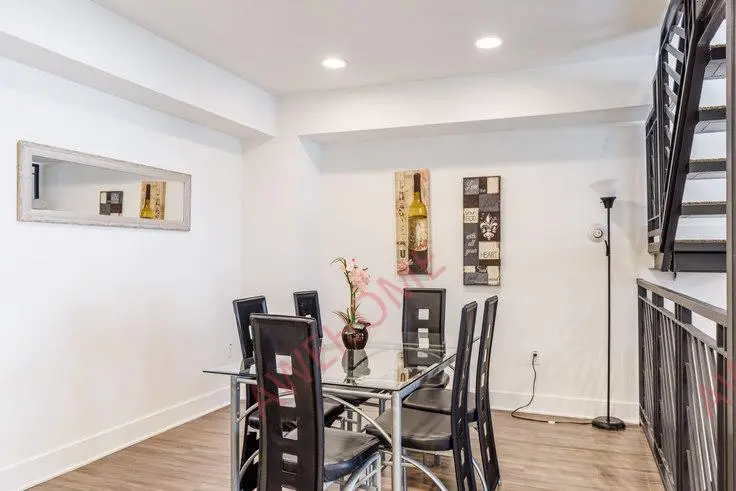 LosAngeles RentalsHawthorn Ave 1013810P